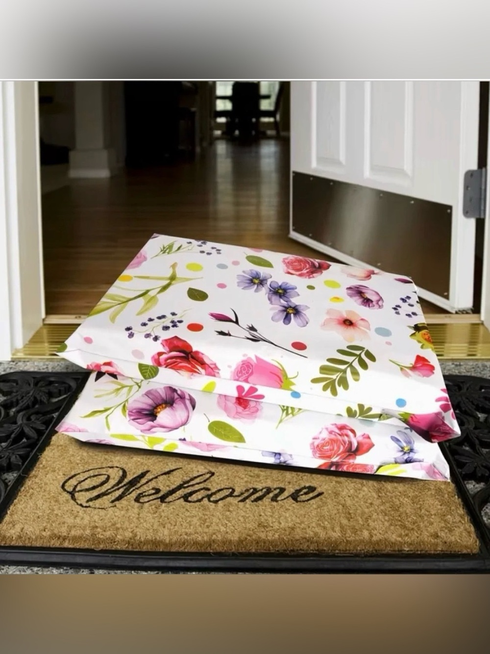 20  12” x 15.5” Floral Poly Mailers